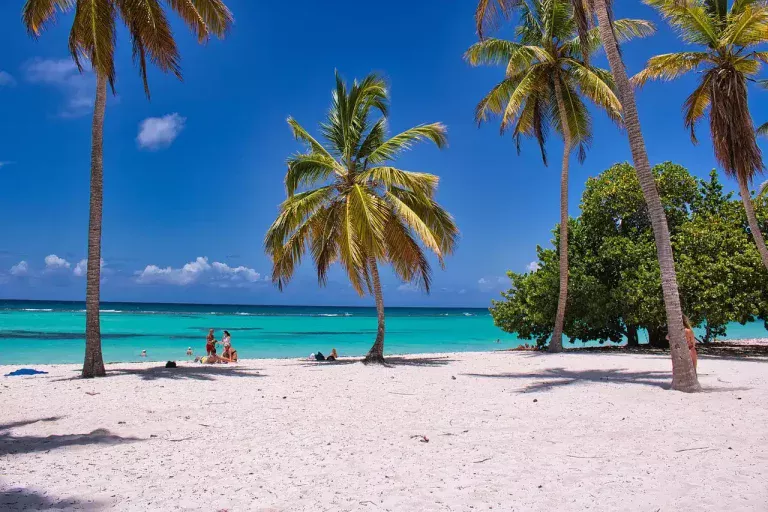 Location villa avec piscine Nosy Be : une expérience unique entre nature, détente et confort